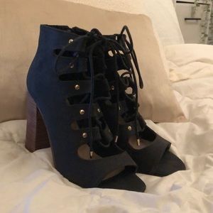 ALDO black laced heels